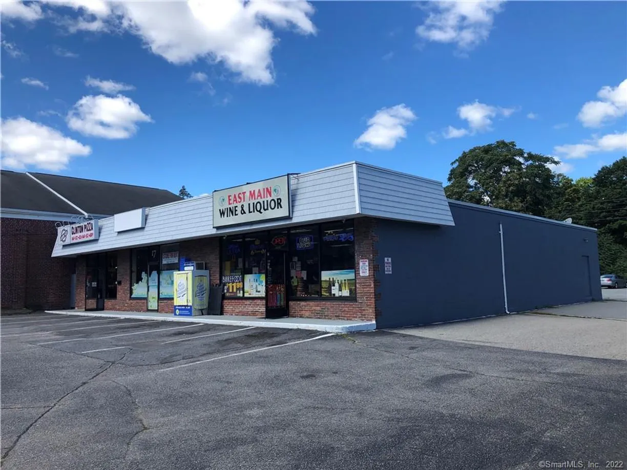 Greenwich Real Estate | View 15-19 East Main Street | Listing