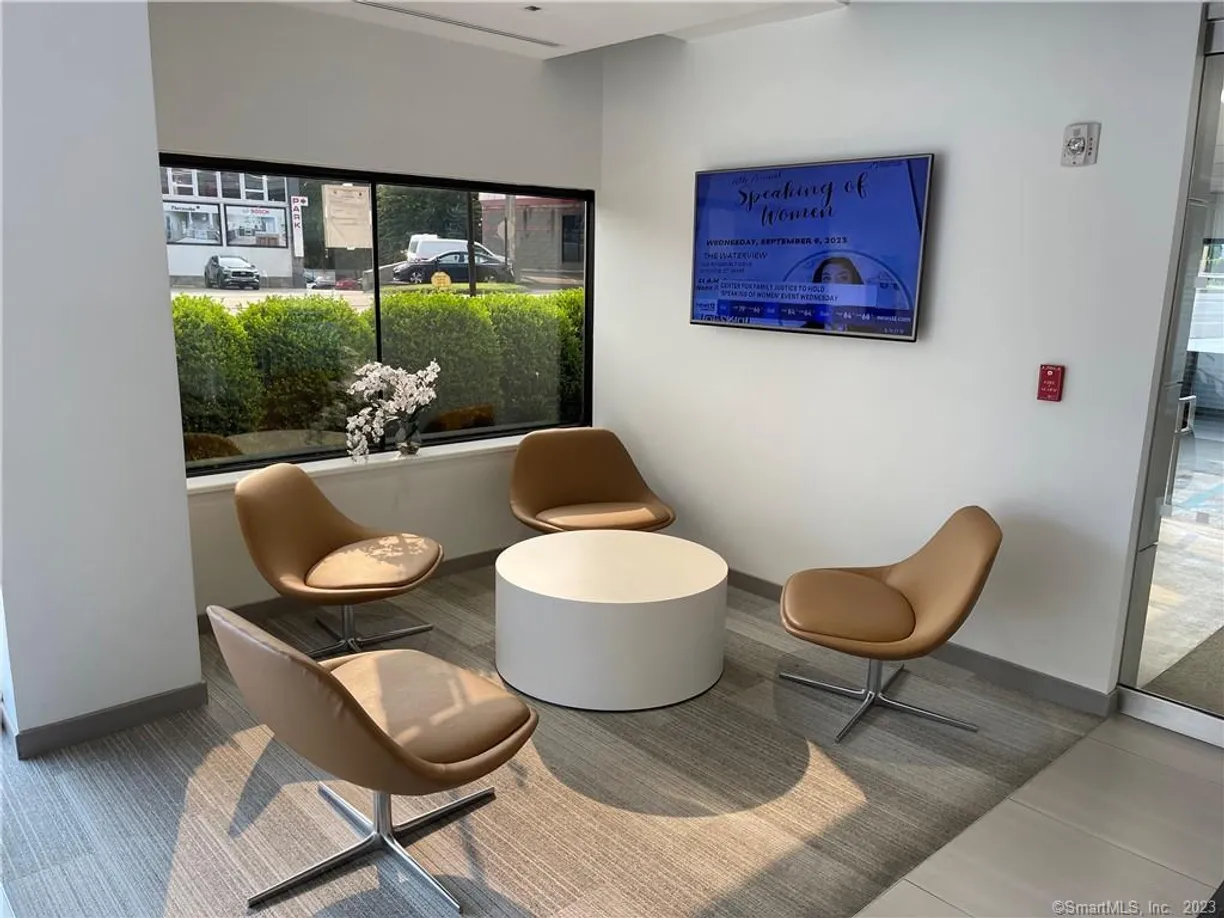 Greenwich Real Estate | View 2777 Summer Street, 7 | Listing