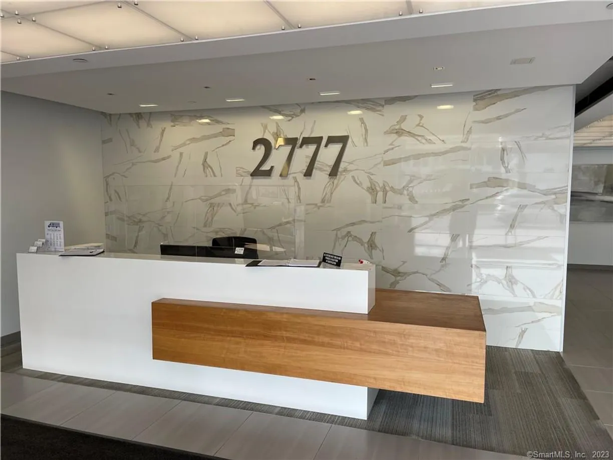 Greenwich Real Estate | View 2777 Summer Street, 7 | Listing