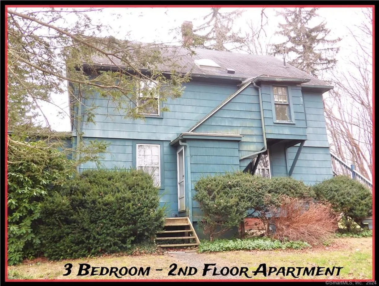 Greenwich Real Estate | View 81 Spring Street, 2 | 3 Beds, 12 Baths