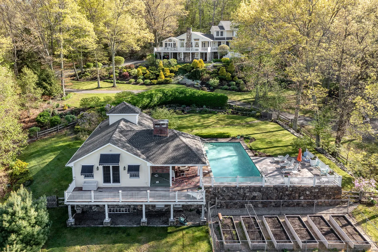 Greenwich Real Estate | View 116 Squire Road | 4 Beds, 3 Baths