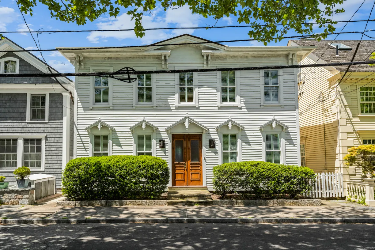 Greenwich Real Estate | View 92 Water Street | 3 Beds, 3 Baths