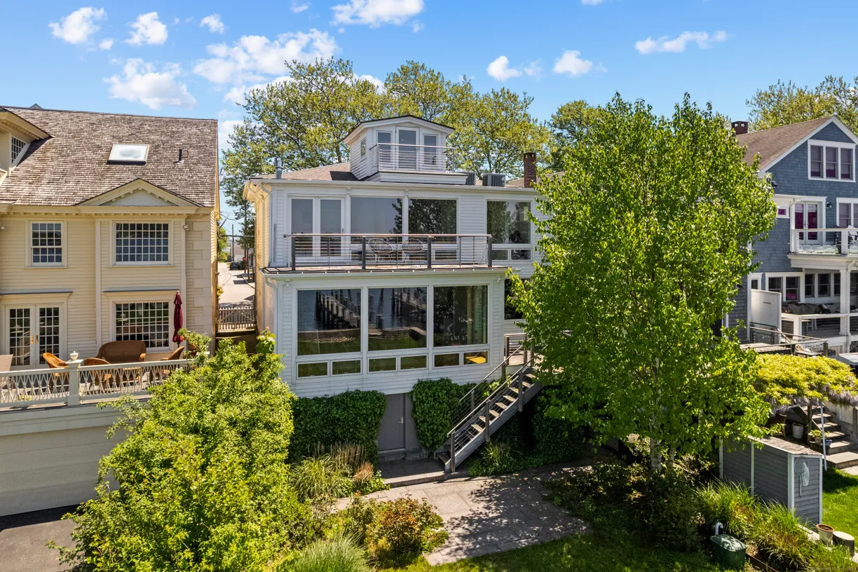 Greenwich Real Estate | View 92 Water Street | Listing