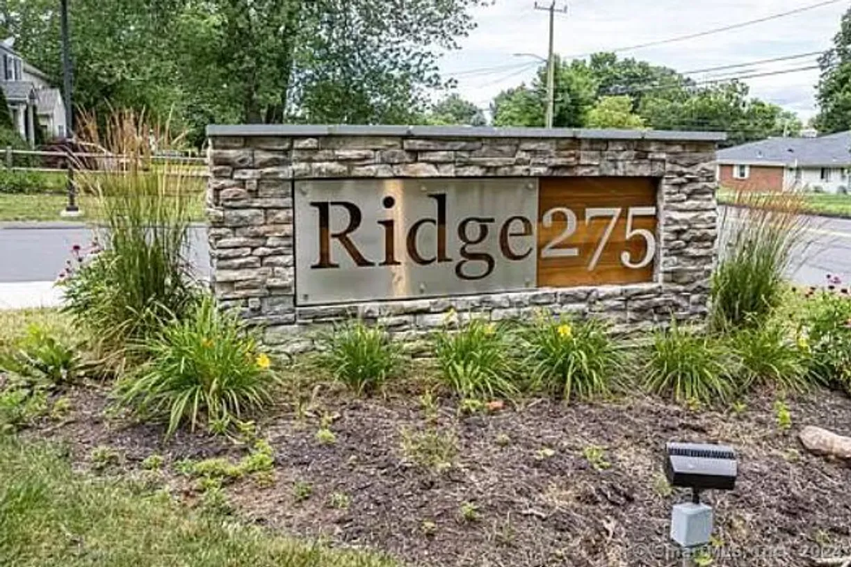 Greenwich Real Estate | View 275 Ridge Road, 223 | 1 Bed, 1 Bath