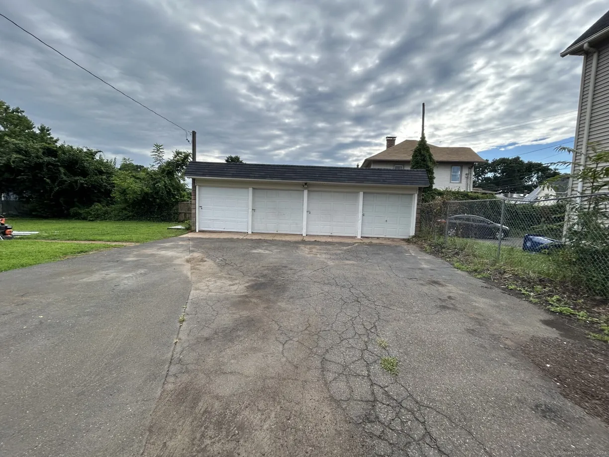 Greenwich Real Estate | View 162 Washington Avenue | Listing