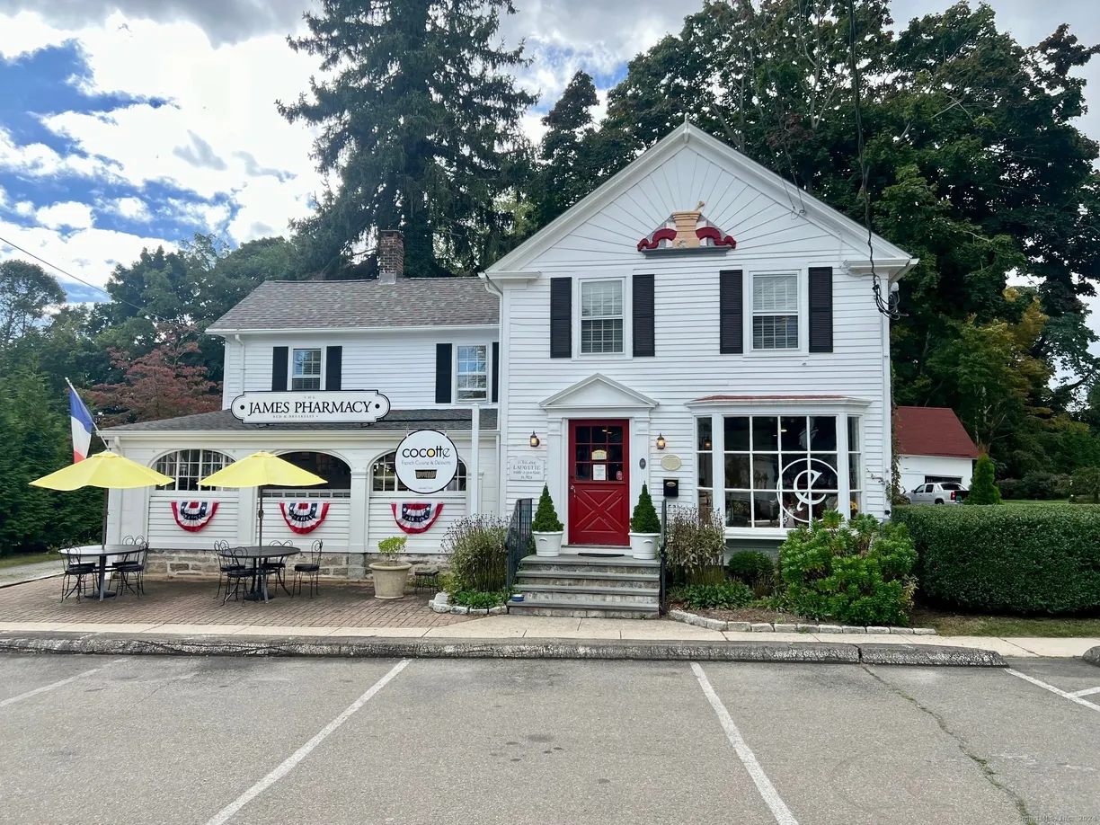 Greenwich Real Estate | View 323 Main Street | 4 Baths