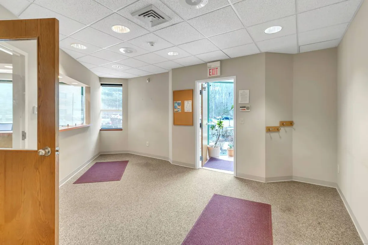Greenwich Real Estate | View  | Listing