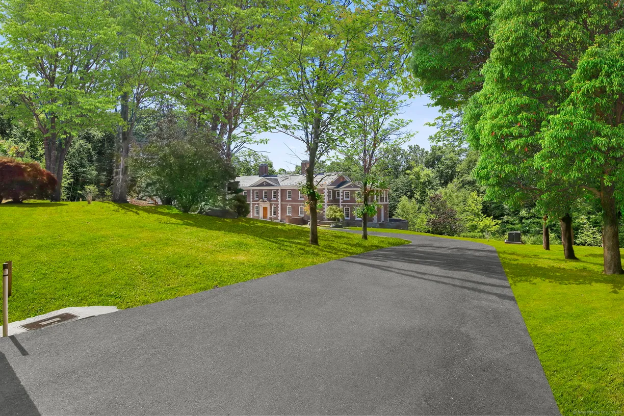Greenwich Real Estate | View  | 6 Beds, 7 Baths
