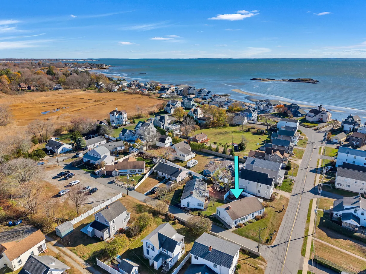 Greenwich Real Estate | View 140 Salt Island Road | Listing