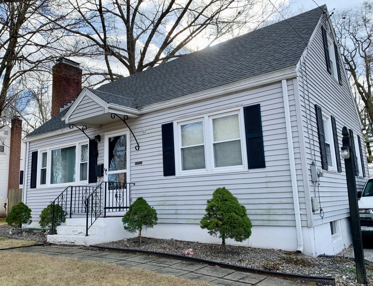 Greenwich Real Estate | View 63 Arbutus Street | 3 Beds, 1 Bath