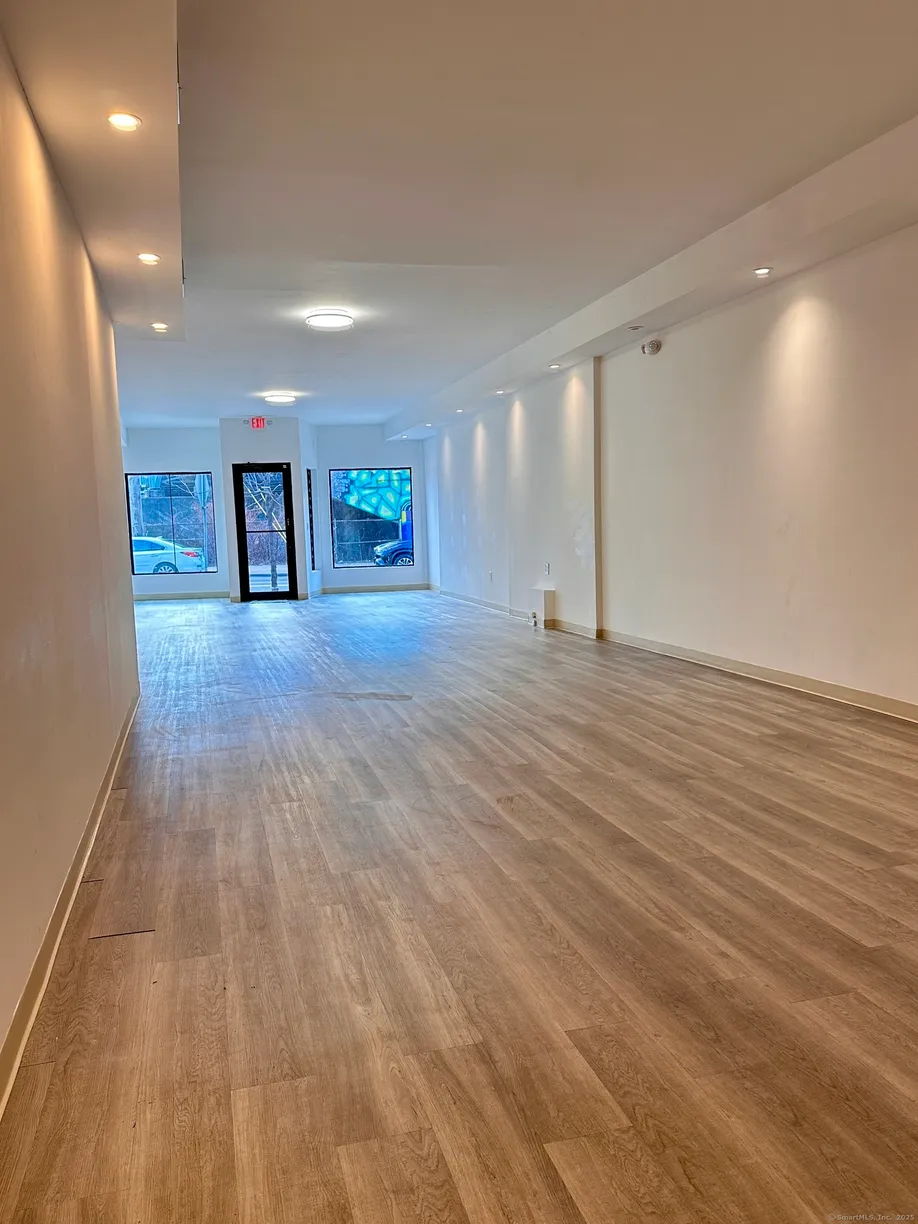 Greenwich Real Estate | View 1296 State Street | Listing