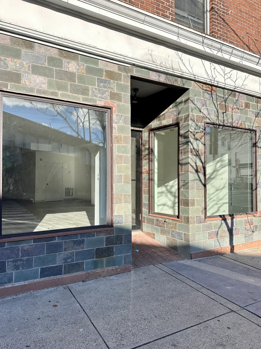 Greenwich Real Estate | View 1296 State Street