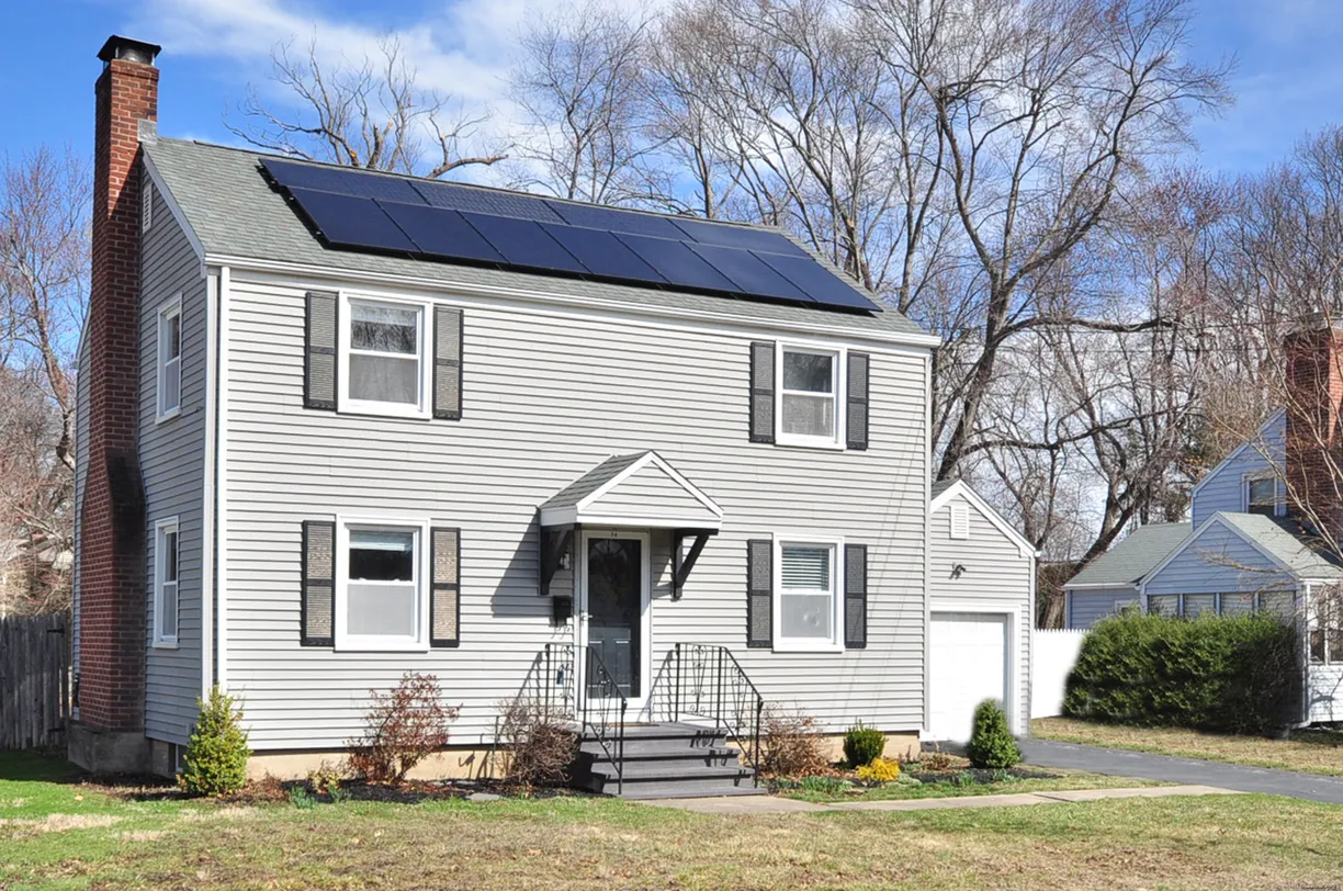 Greenwich Real Estate | View 34 Remington Road | 3 Beds, 1 Bath