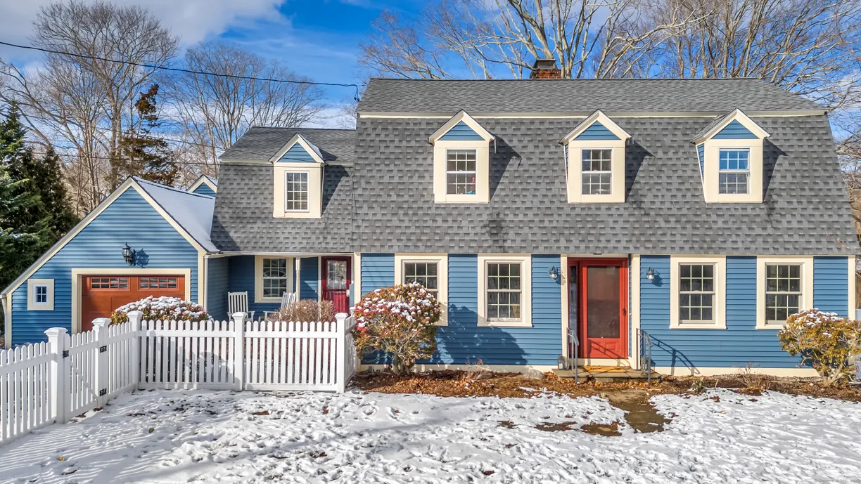 Greenwich Real Estate | View 114 Neck Road | 4 Beds, 2 Baths