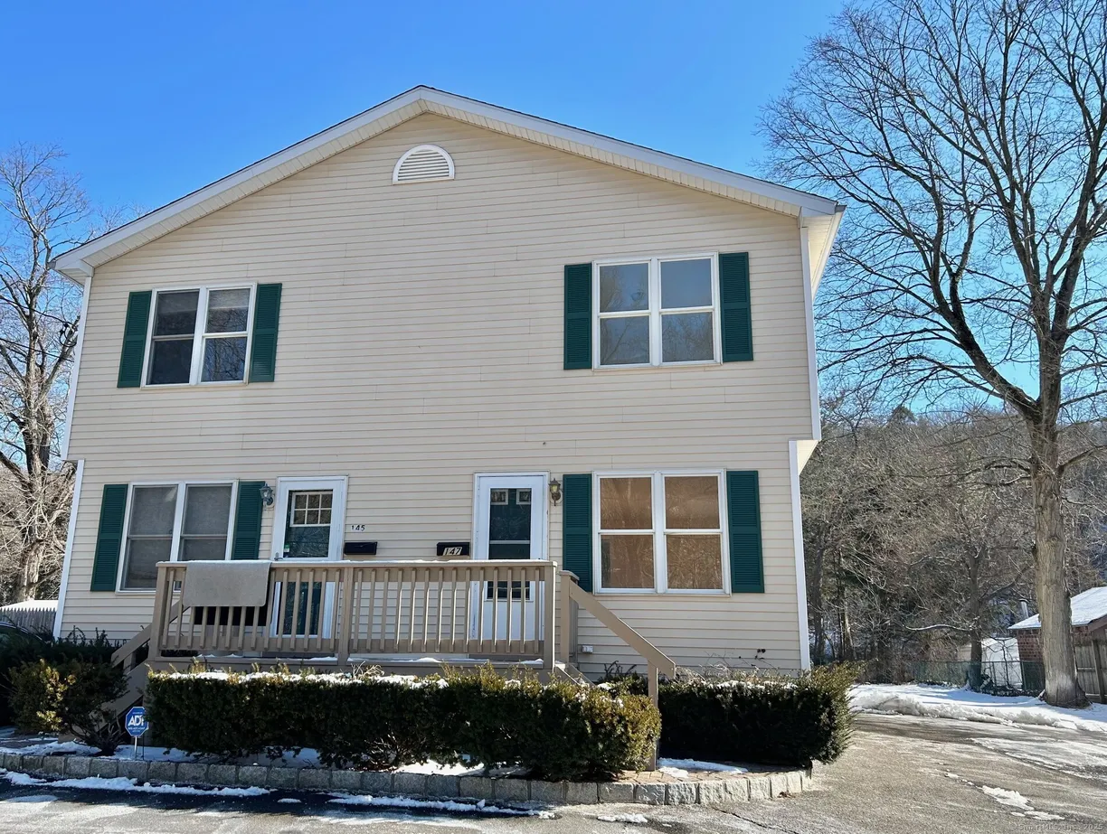 Greenwich Real Estate | View 145 - 147 Derby Avenue, 147 | Listing