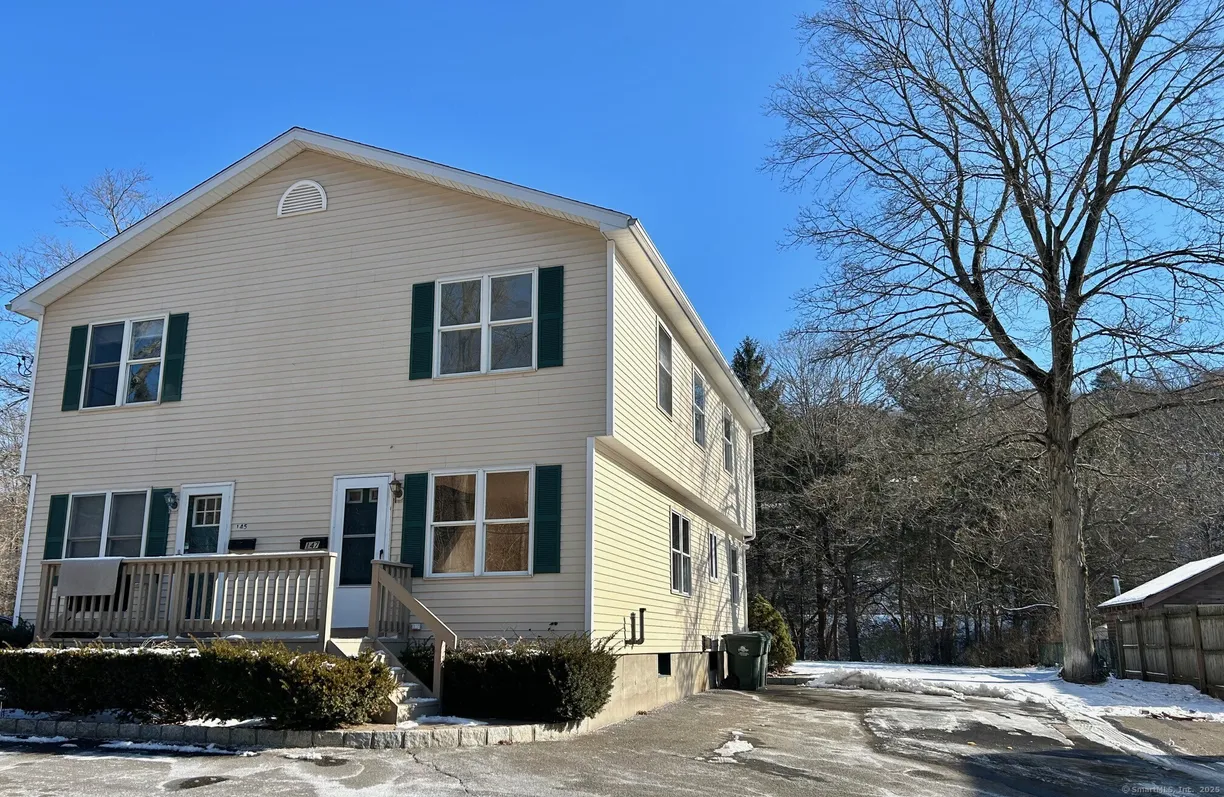 Greenwich Real Estate | View 145 - 147 Derby Avenue, 147 | Listing