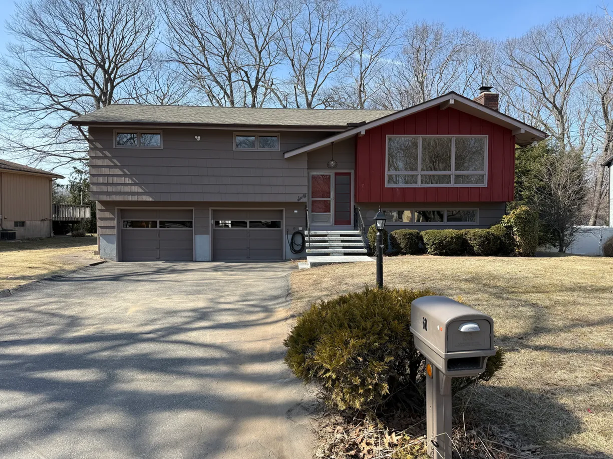 Greenwich Real Estate | View 60 Indian Trail | 3 Beds, 2 Baths