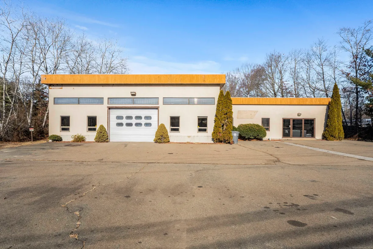 Greenwich Real Estate | View 8 Colton Road