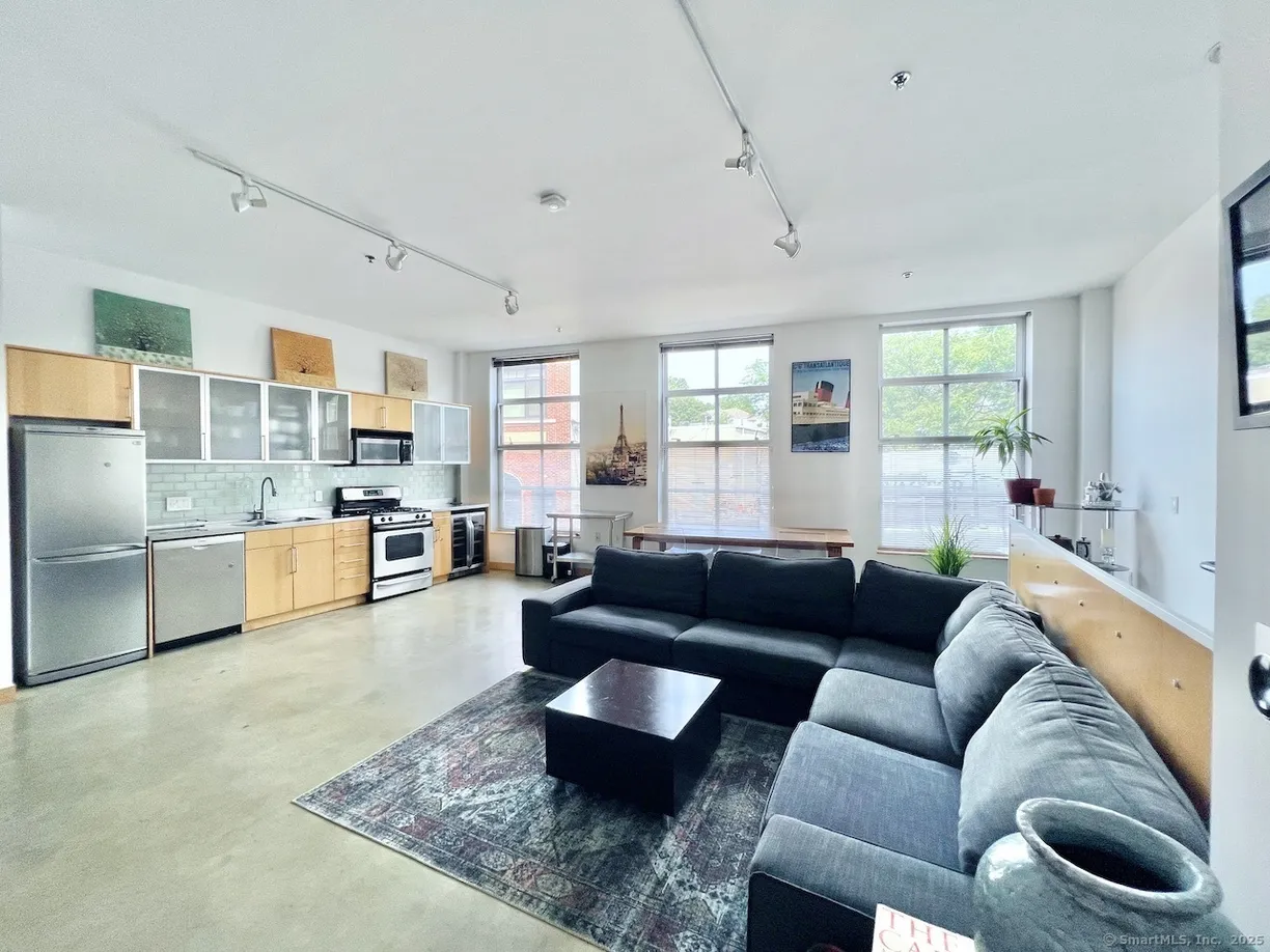 Greenwich Real Estate | View 10 Ann Street, APT 101 | 1 Bed, 1 Bath