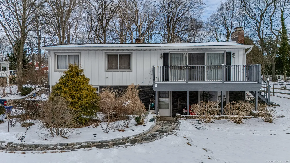 Greenwich Real Estate | View 8 Stonecrop Road | Listing