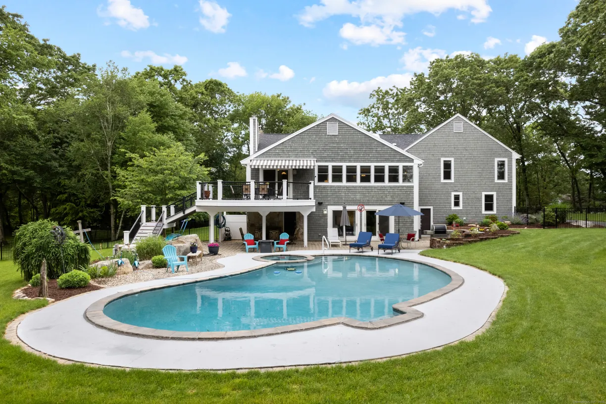 Greenwich Real Estate | View 55 Otter Cove Drive | 5 Beds, 4 Baths