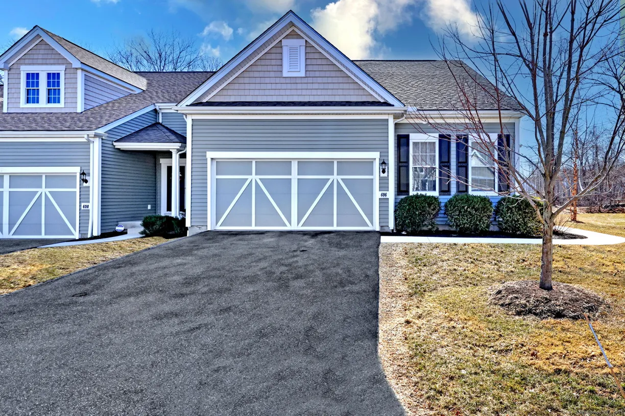 Greenwich Real Estate | View 696 Championship Drive, 696 | 2 Beds, 2 Baths