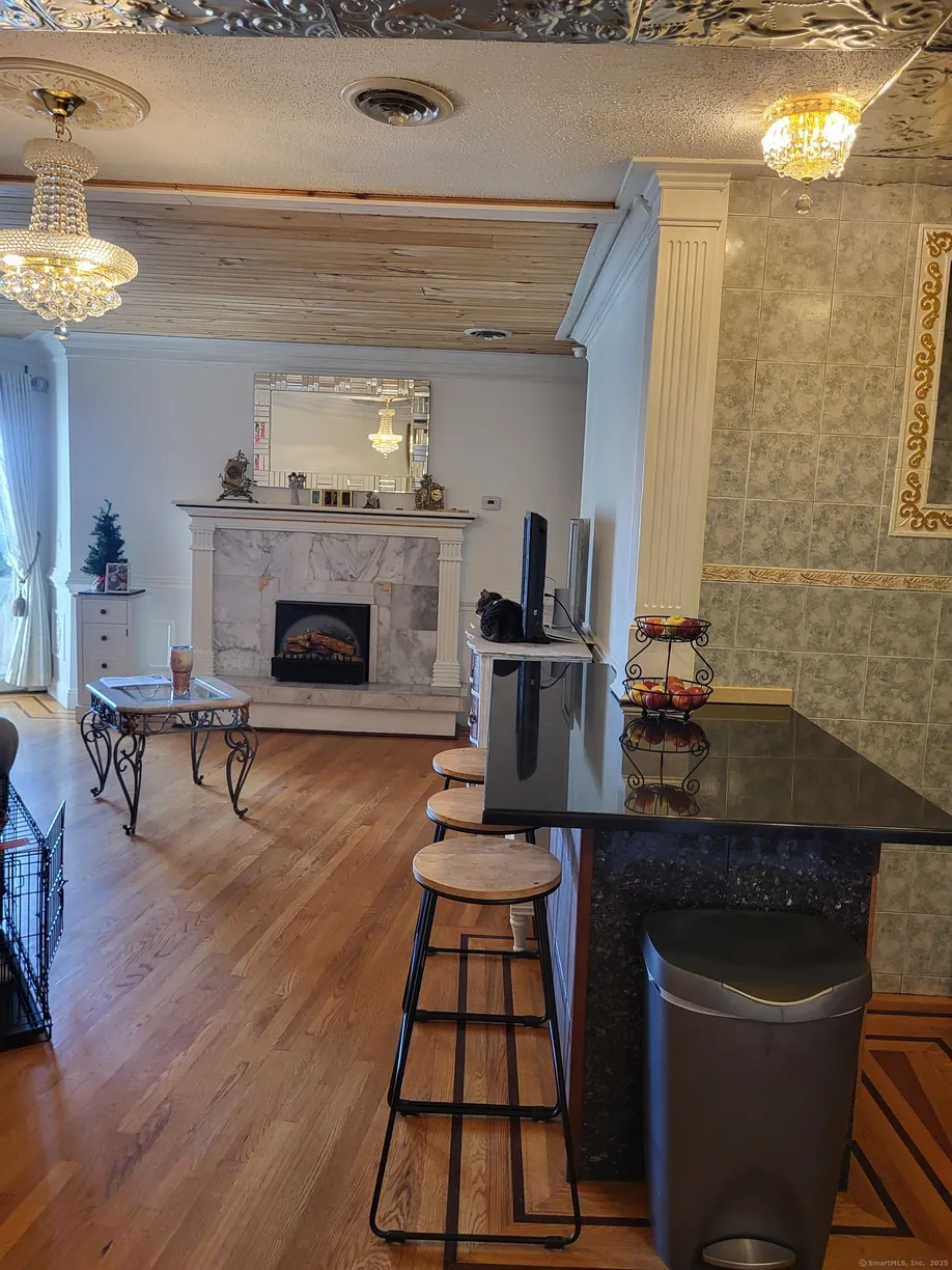 Greenwich Real Estate | View 126 Biruta Street, B20 | 1 Bed, 1 Bath