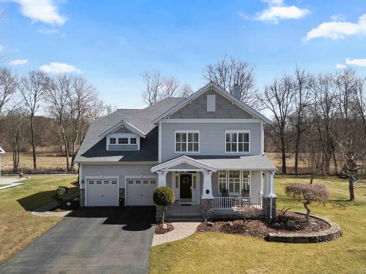 Greenwich Real Estate | View 22 Broadmeadow Road, 22 | 4 Beds, 2 Baths
