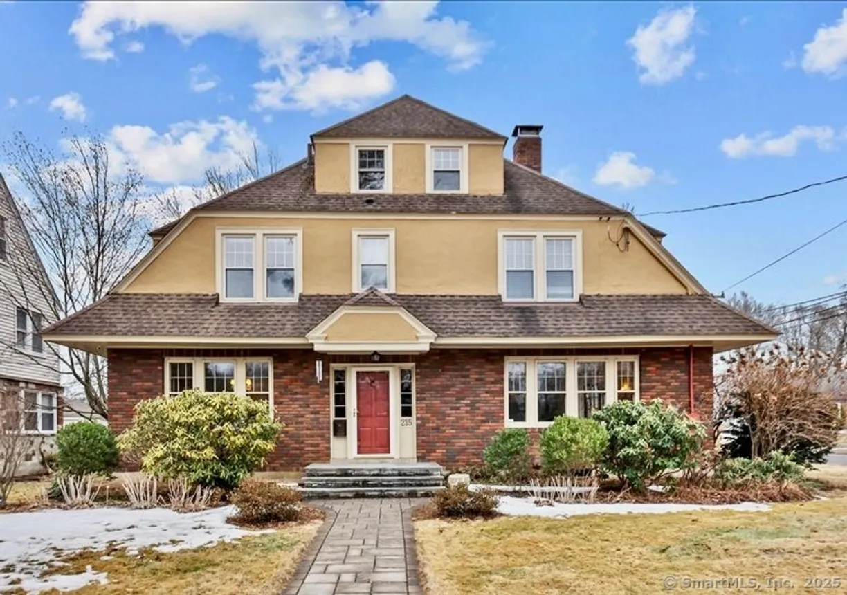 Greenwich Real Estate | View 215 Brace Road | 5 Beds, 2 Baths