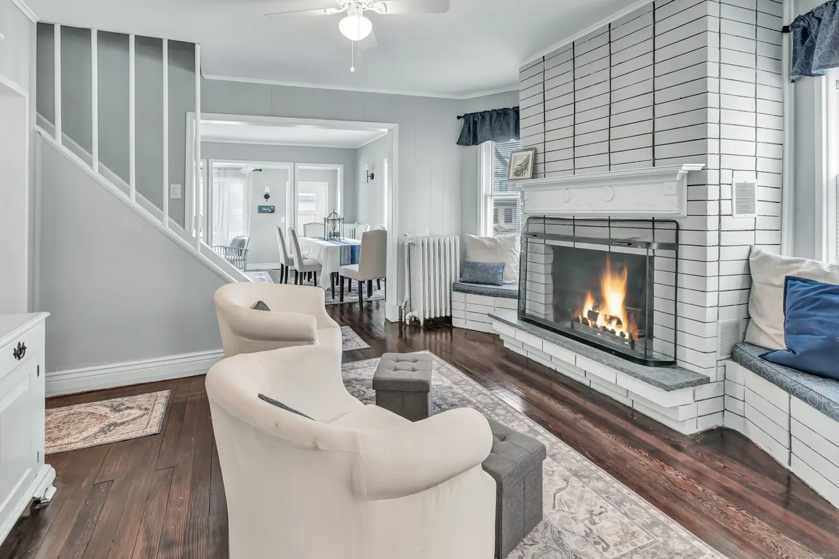 Greenwich Real Estate | View 50 Ocean Avenue | 3 Beds, 1 Bath