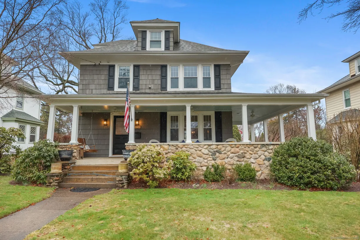 Greenwich Real Estate | View 24 Tremont Avenue | 4 Beds, 2 Baths