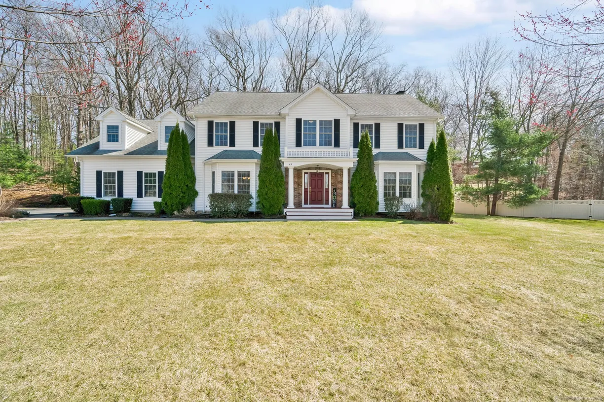 Greenwich Real Estate | View 45 Brightman Circle | 4 Beds, 3 Baths