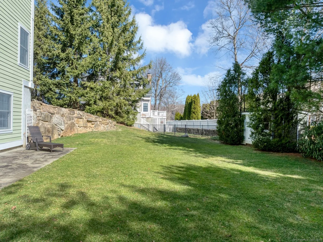 Greenwich Real Estate | View 43B Catoonah Street | Listing