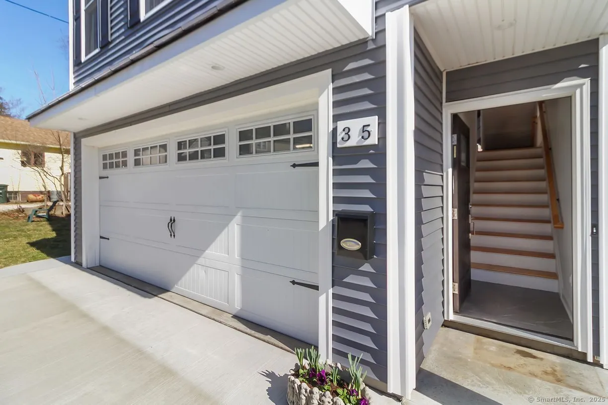 Greenwich Real Estate | View 35 Andrews Avenue | Listing