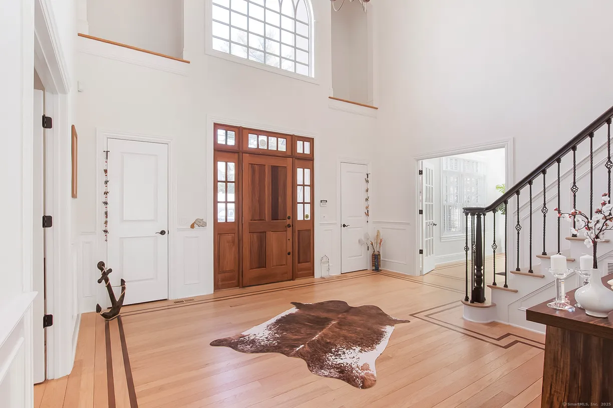 Greenwich Real Estate | View 101 Roseville Road | Listing