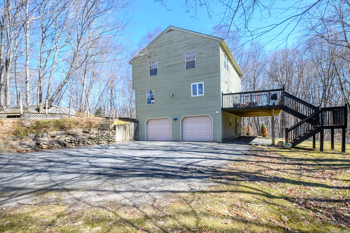 Greenwich Real Estate | View 12 Beacon Hill Boulevard | Listing