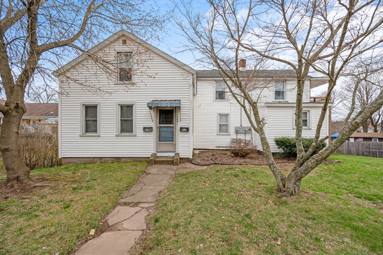 Greenwich Real Estate | View 160 Charter Oak Street | 4 Beds, 2 Baths