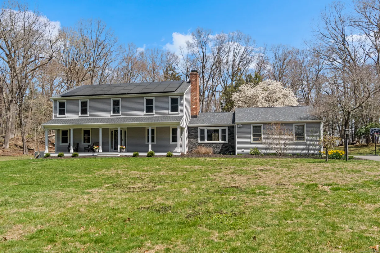 Greenwich Real Estate | View 6 Tamarack Road | 4 Beds, 2 Baths