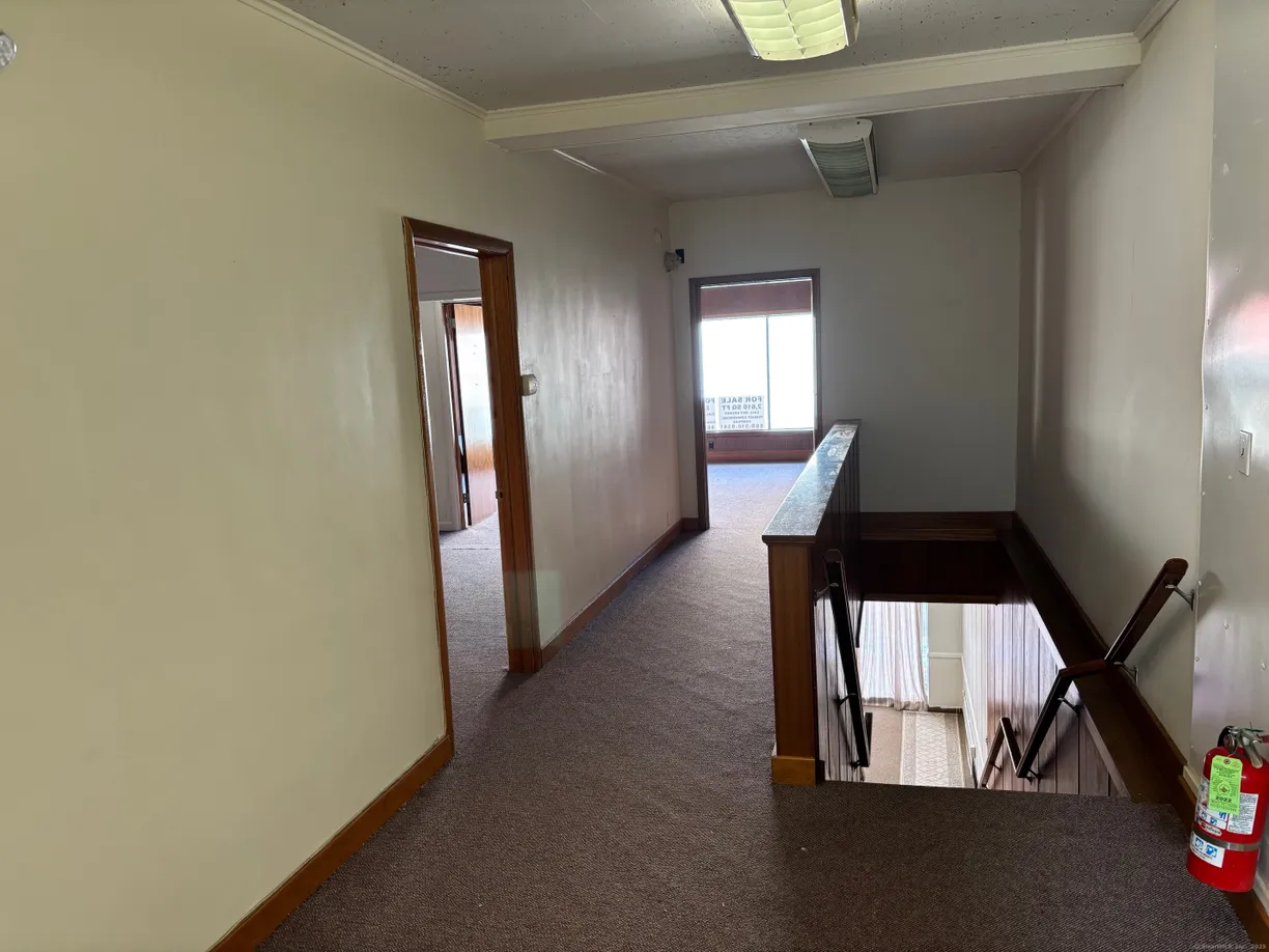 Greenwich Real Estate | View 11 Bath Street | Listing