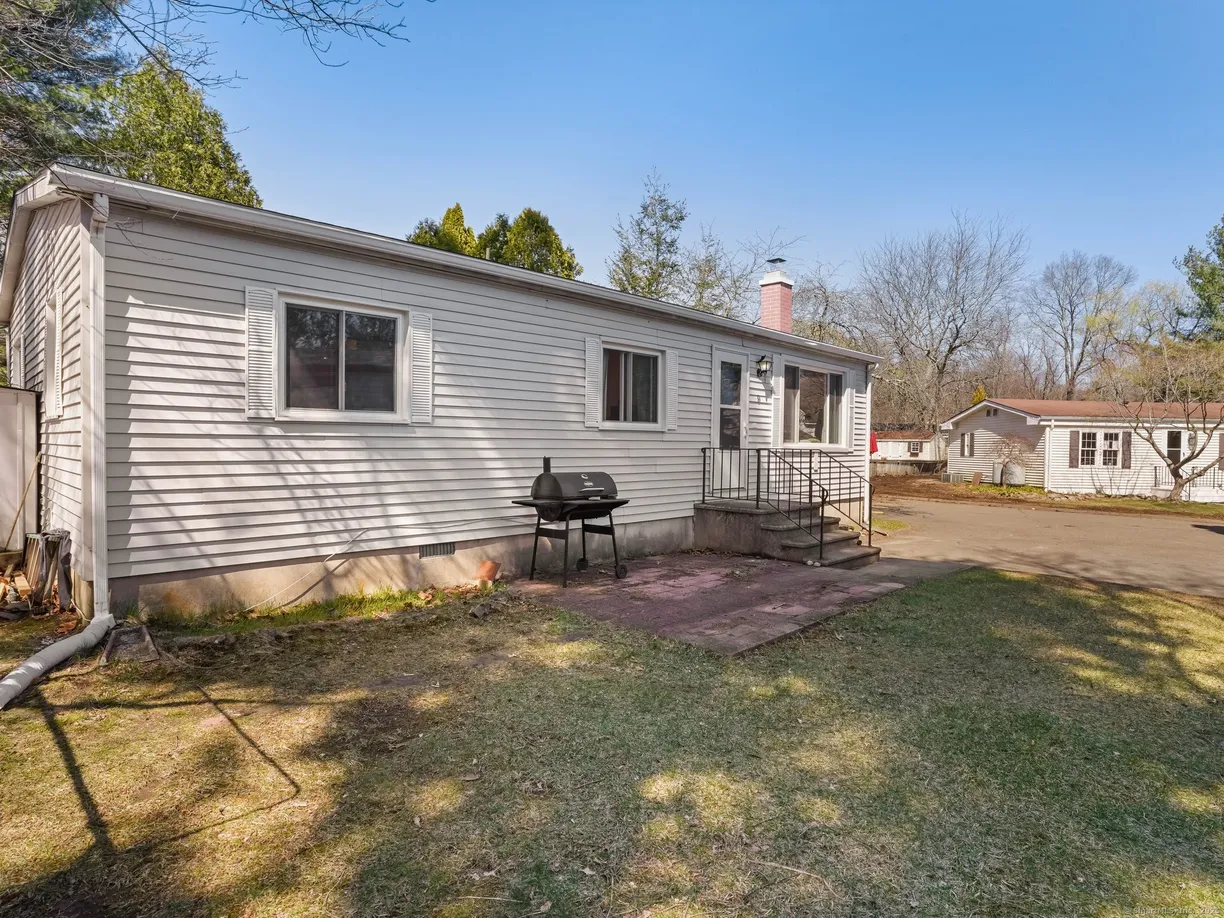 Greenwich Real Estate | View 9 Crescent Park Road | Listing
