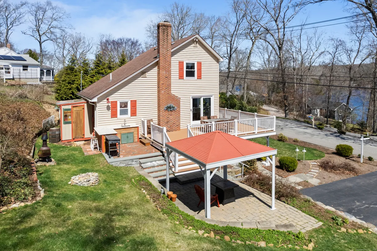 Greenwich Real Estate | View 73 Lake Shore Drive | 3 Beds, 3 Baths