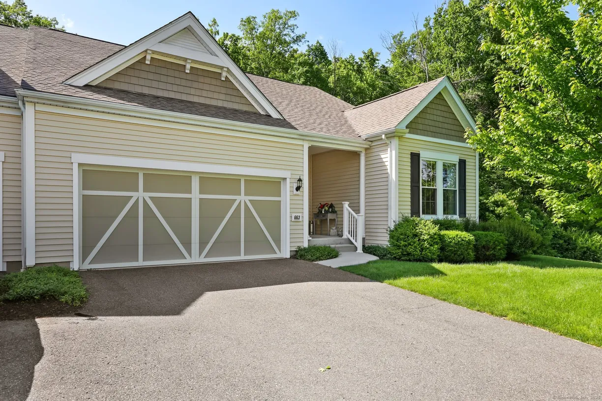 Greenwich Real Estate | View 663 Championship Drive, 663 | 2 Beds, 2 Baths