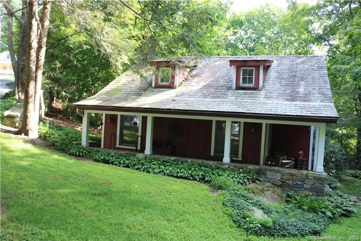 Greenwich Real Estate | View  | Listing