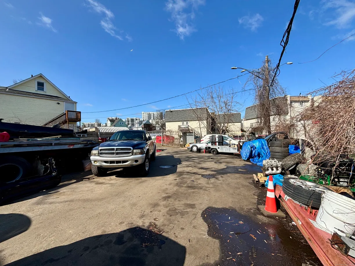 Greenwich Real Estate | View 28 Stone Street | Listing