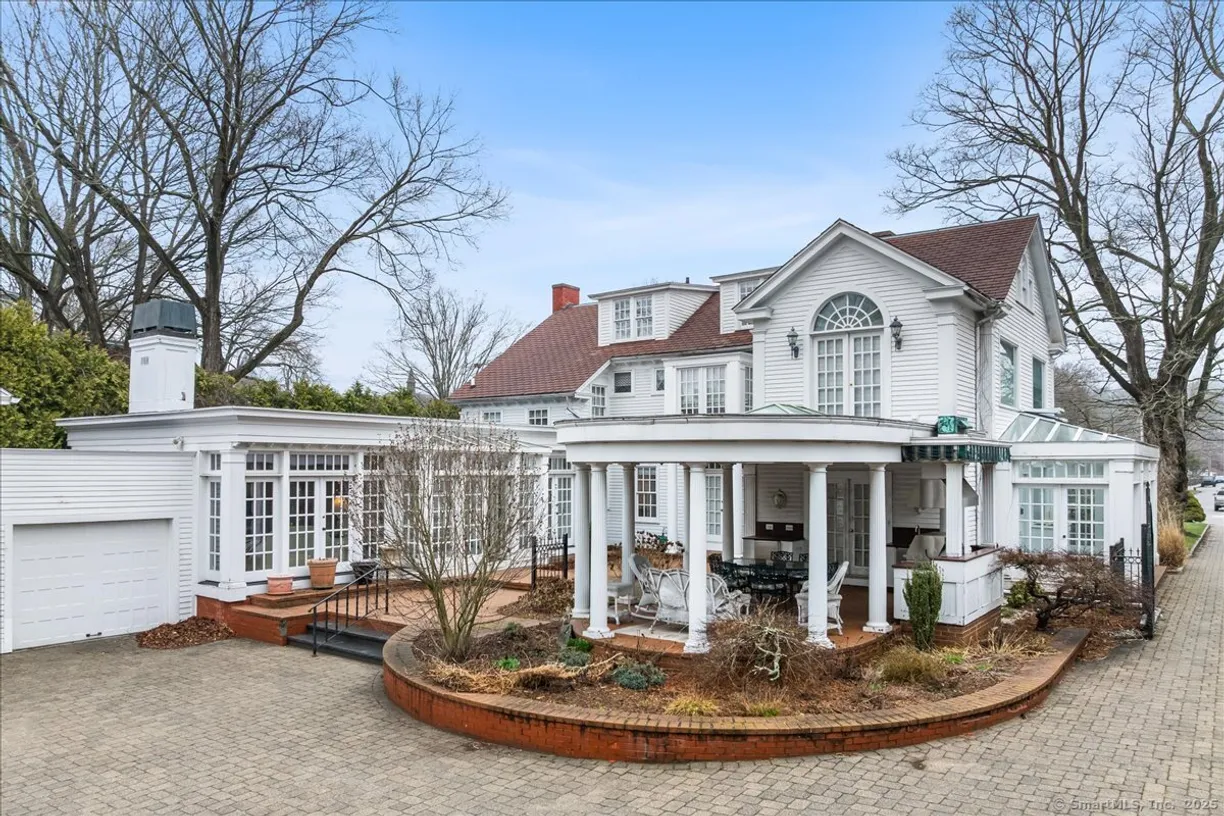 Greenwich Real Estate | View 262 Broadway | Listing