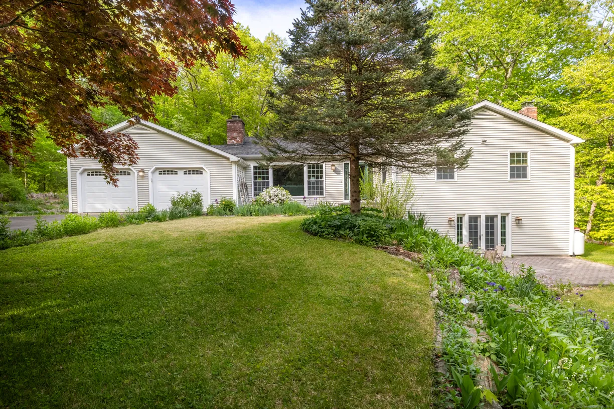 Greenwich Real Estate | View 181 Picketts Ridge Road | Listing