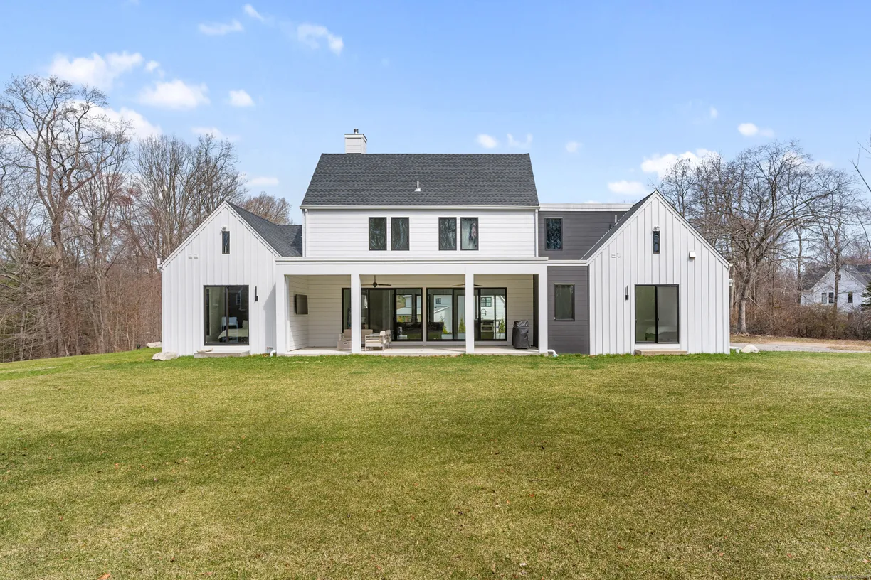 Greenwich Real Estate | View 17 Fullin Lane | Listing