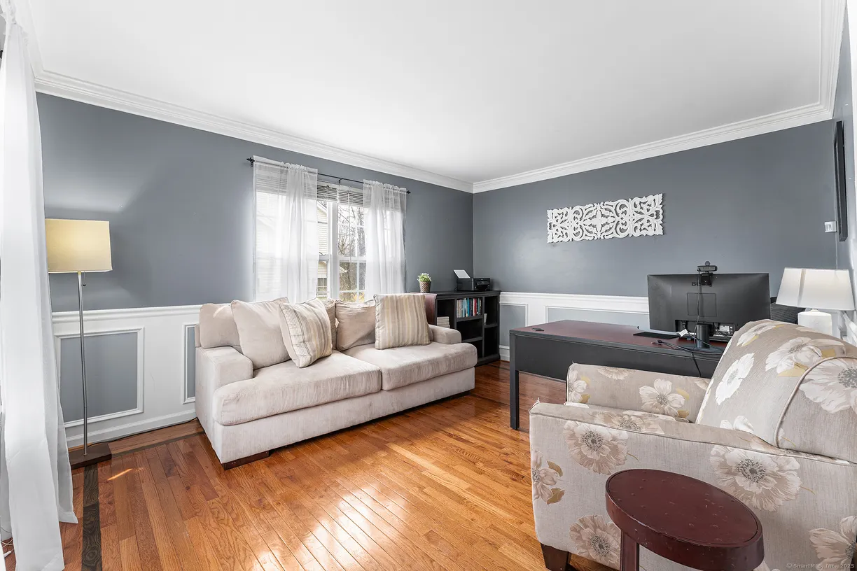Greenwich Real Estate | View 31 Lookout Hill Road | Listing
