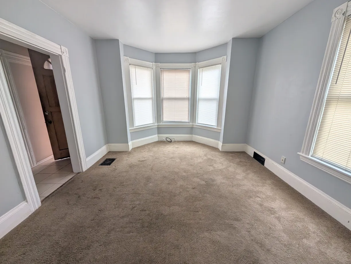 Greenwich Real Estate | View 116 Stillman Street, 118 | Listing