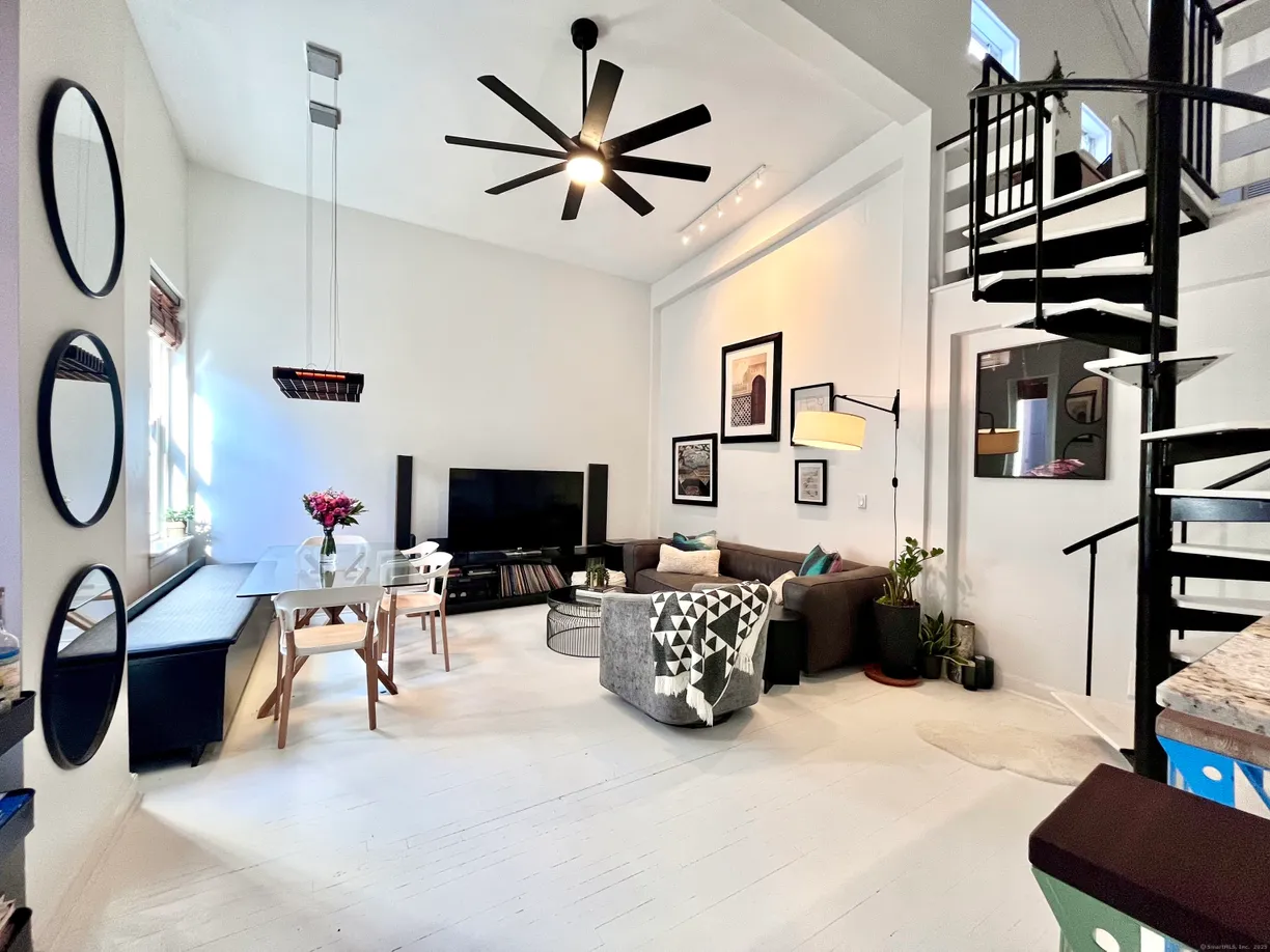 Greenwich Real Estate | View 125 Washington Street, APT 306 | Listing